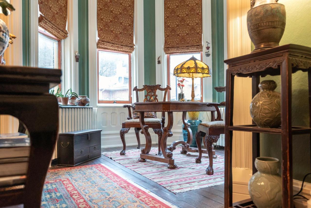 The Dolon House Bed & Breakfast! 짐 소프 외부 사진