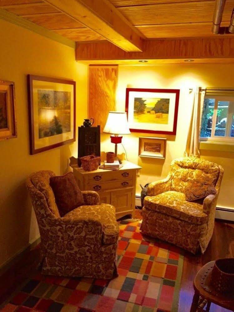 The Dolon House Bed & Breakfast! 짐 소프 외부 사진